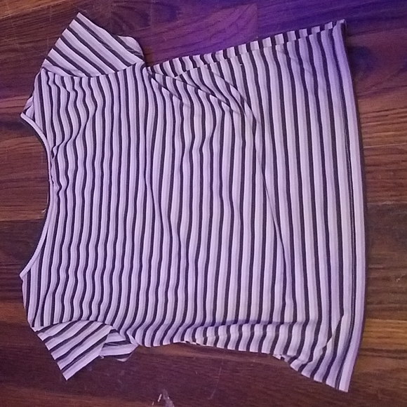 Cute girls green soft overall-dress with striped t-shirt - Picture 4 of 4